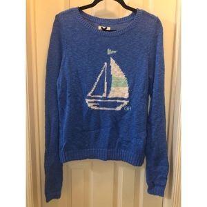 🛍 RARE Gilly Hicks Sweater